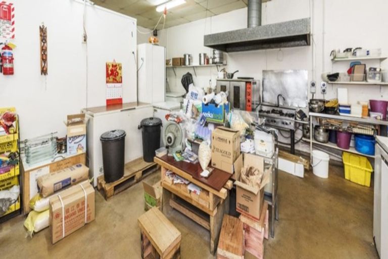 Photo of property in 3 Miro Place, Waiuku, 2123