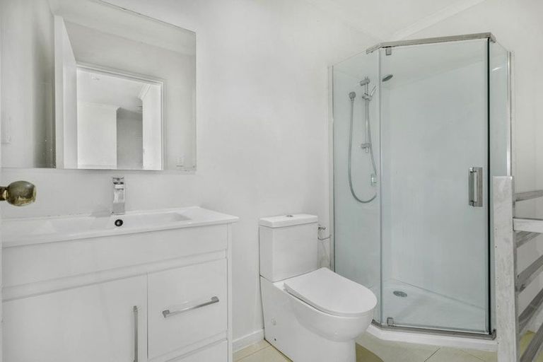 Photo of property in 41c Senator Drive, Manurewa, Auckland, 2105