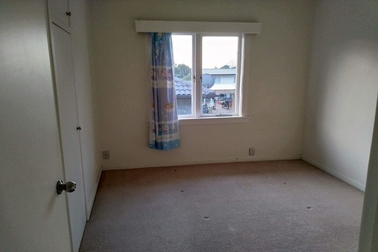 Photo of property in 74 Gardner Avenue, New Lynn, Auckland, 0600