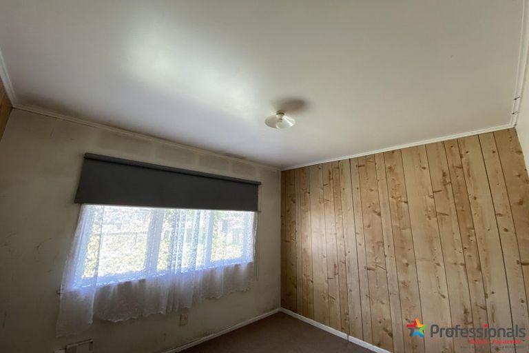 Photo of property in 17 Kairanga Street, Mangere East, Auckland, 2024