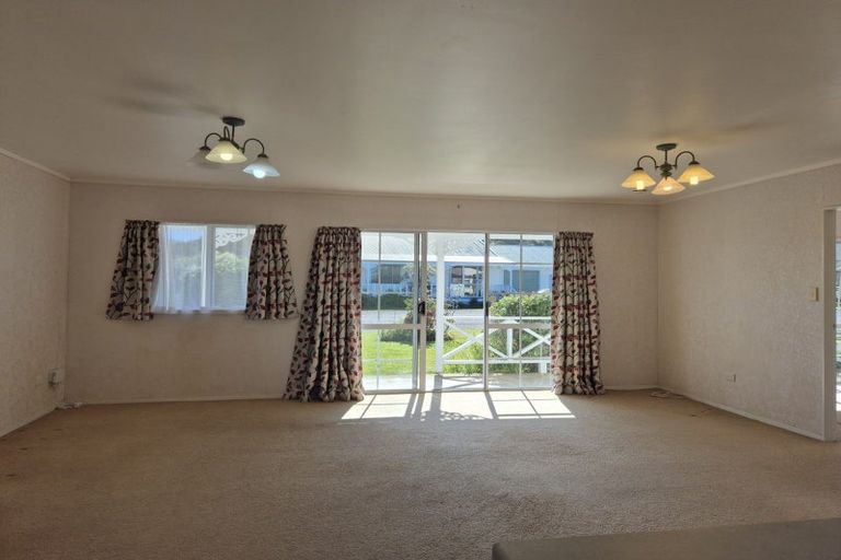 Photo of property in 4 Courthouse Lane, Coromandel, 3506