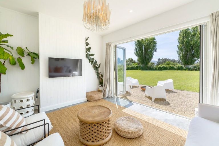 Photo of property in 194 Wood Street, Woodside, Greytown, 5794