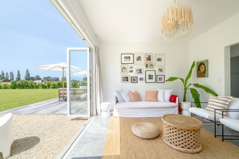 Photo of property in 194 Wood Street, Woodside, Greytown, 5794