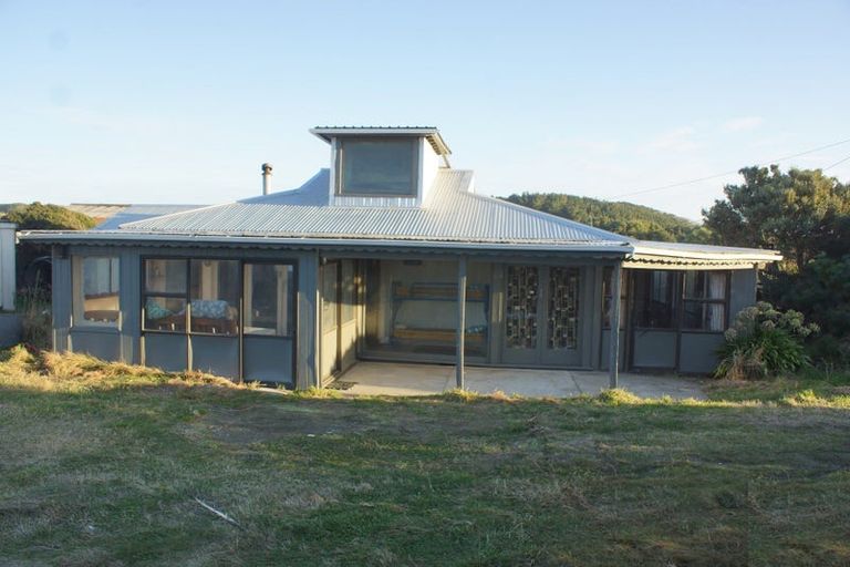 Photo of property in 7 Dune Crescent, Oreti Beach, Invercargill, 9879