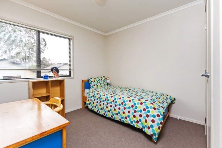 Photo of property in St Claire Village, 9/172 Mcleod Road, Te Atatu South, Auckland, 0610