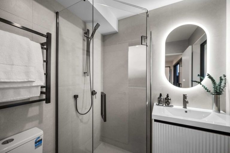 Photo of property in 13c Dominion Street, Takapuna, Auckland, 0622