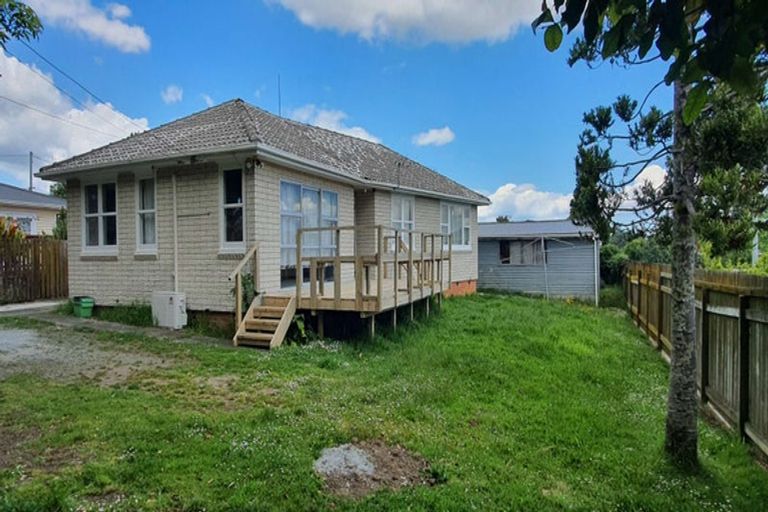 Photo of property in 18 Thomas Road, Mangere, Auckland, 2022