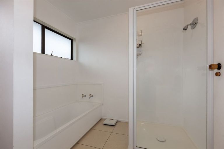 Photo of property in 31 Linwood Drive, Paraparaumu, 5032