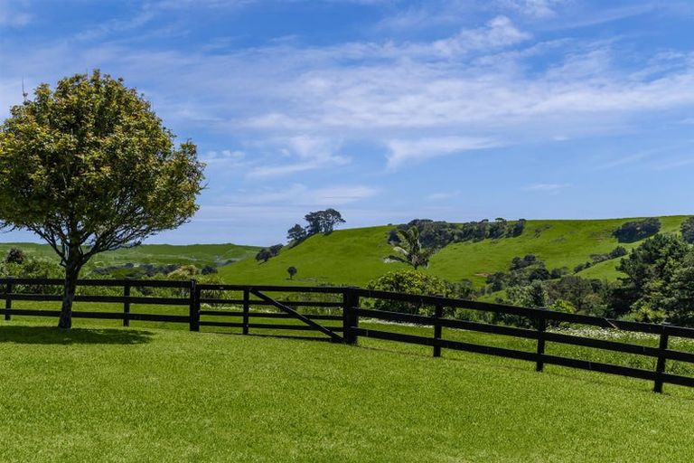 Photo of property in 101 Taylor Road, Waimauku, 0882