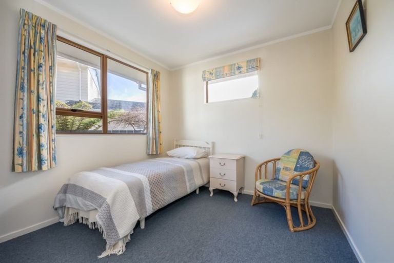 Photo of property in 70 California Drive, Totara Park, Upper Hutt, 5018