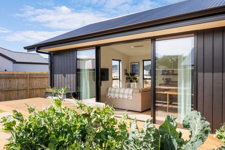 Photo of property in 85 Freedom Drive, Kelvin Grove, Palmerston North, 4470