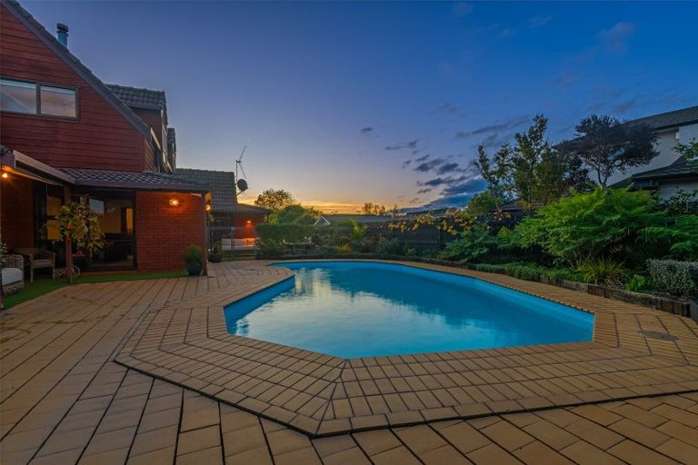 Photo of property in 79 Waterloo Crescent, Hokowhitu, Palmerston North, 4410