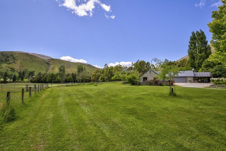 Photo of property in 351 Morven Ferry Road, Arrow Junction, 9371