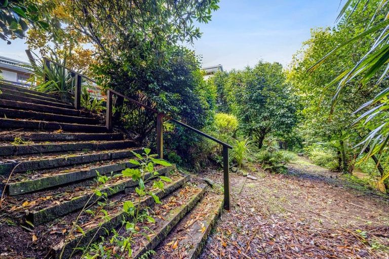 Photo of property in 8 Totara Terrace, Inglewood, 4330