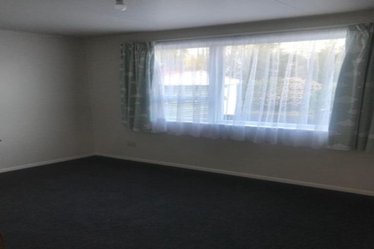 Photo of property in 7 Te Wharekaihua Grove, Turangi, 3334