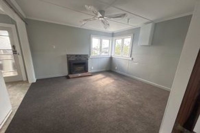 Photo of property in 31 Robinson Avenue, Holdens Bay, Rotorua, 3010
