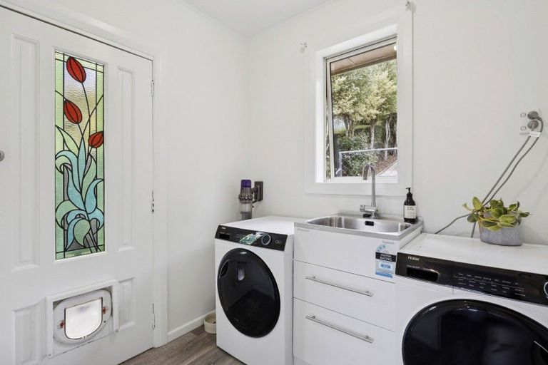 Photo of property in 86 Hocken Street, Kenmure, Dunedin, 9011