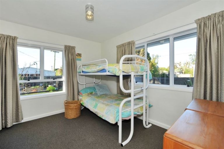 Photo of property in 100a Brynley Street, Hornby, Christchurch, 8042