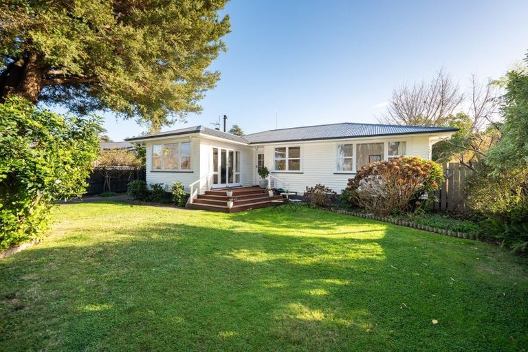 Photo of property in 33 Haumoana Road, Haumoana, 4102