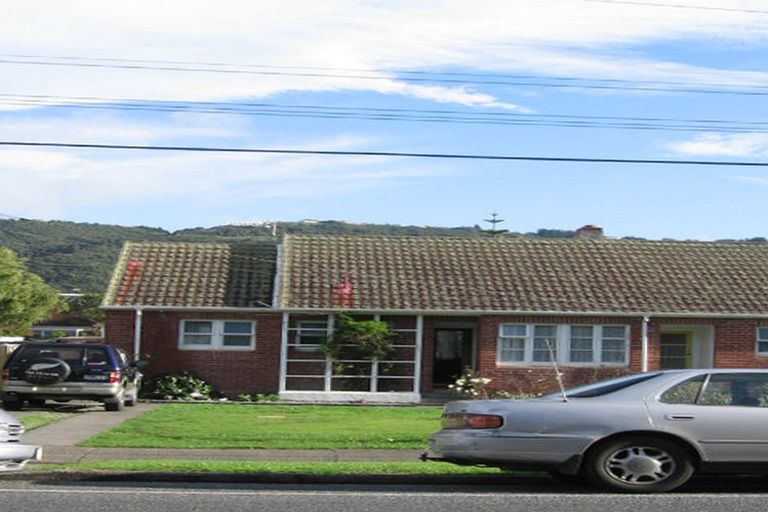 Photo of property in 1131 High Street, Taita, Lower Hutt, 5011
