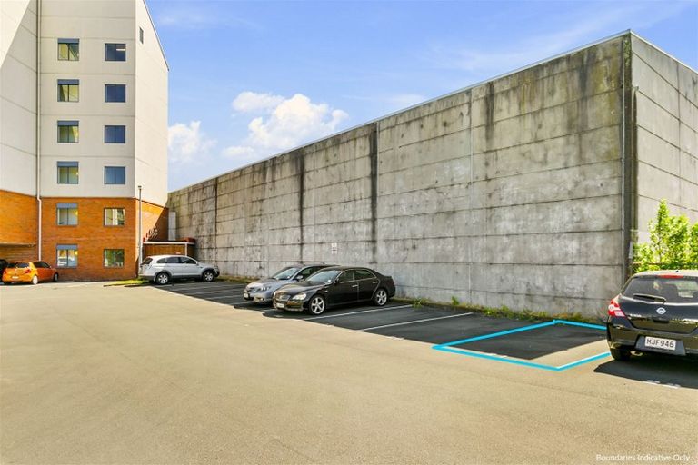 Photo of property in 5e/17 Crown Lynn Place, New Lynn, Auckland, 0600