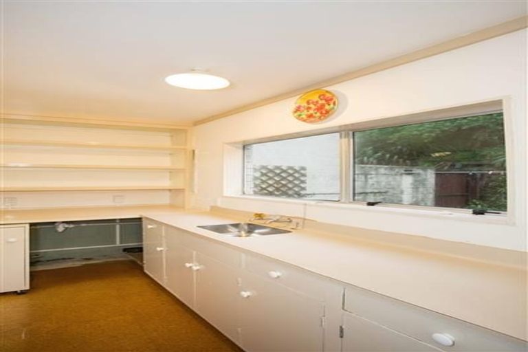 Photo of property in 106f3 Owhiro Bay Parade, Owhiro Bay, Wellington, 6023