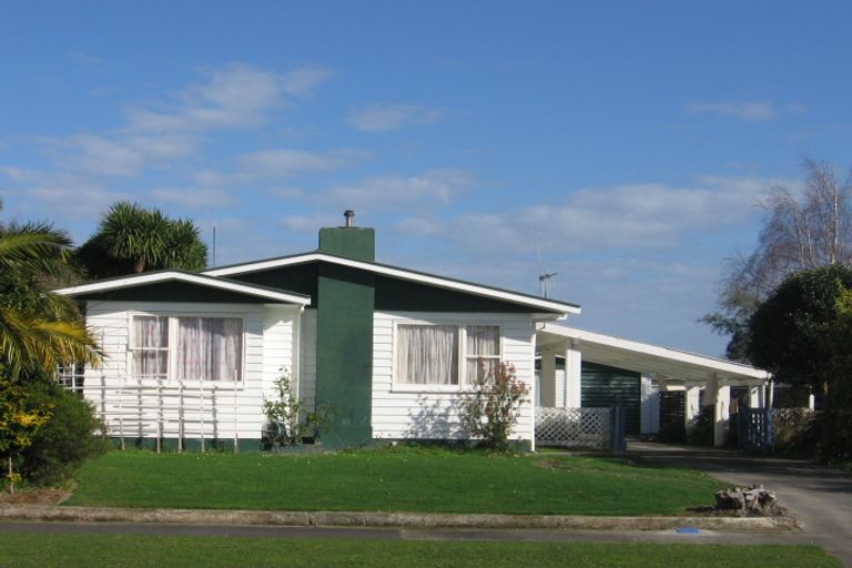 Photo of property in 4 Panako Place, Awapuni, Palmerston North, 4412
