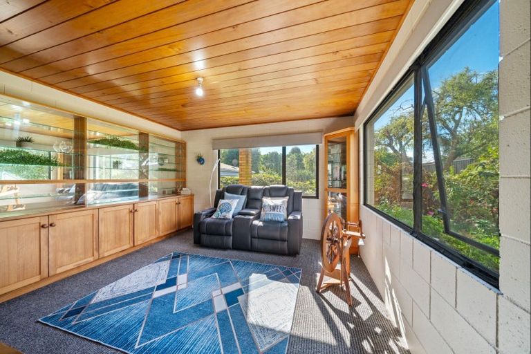 Photo of property in 5 Whakapaki Street, Urenui, 4375