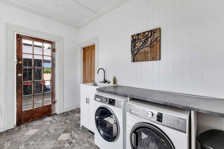 Photo of property in 208 Ngatimaru Road, Tikorangi, Waitara, 4383