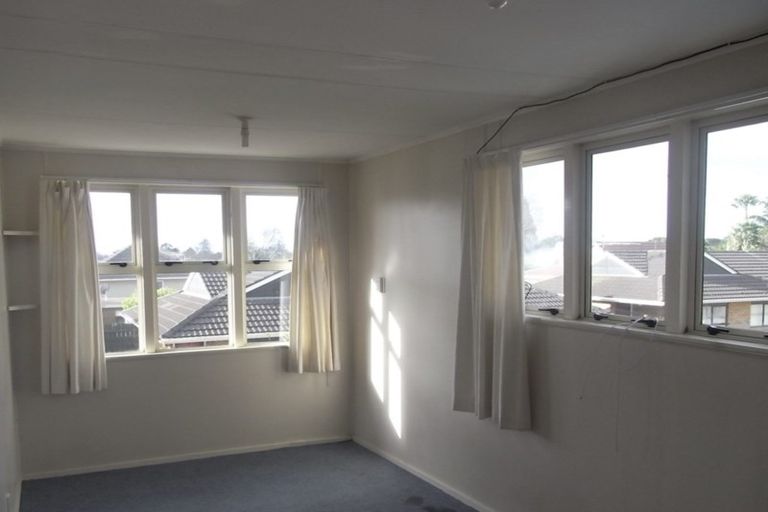 Photo of property in 1/82 Huia Road, Papatoetoe, Auckland, 2025