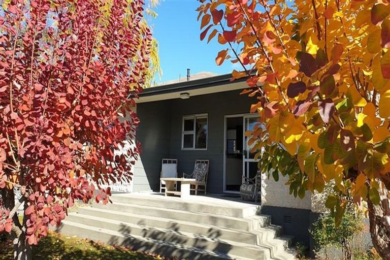 Photo of property in 4 Norman Terrace, Wanaka, 9305