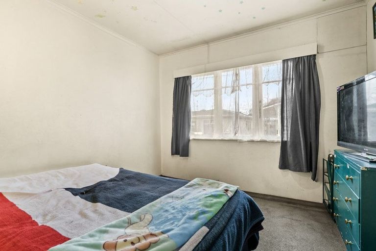 Photo of property in 22 Elizabeth Avenue, Papatoetoe, Auckland, 2025