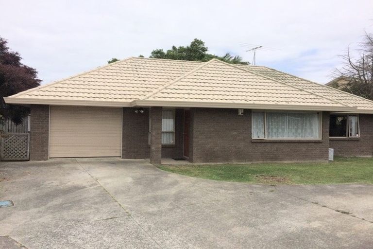 Photo of property in 5 Enuamanu Road, Favona, Auckland, 2024