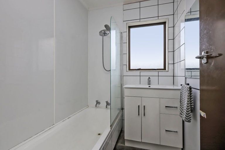 Photo of property in 1/1022 Waipuna Street, Mahora, Hastings, 4120