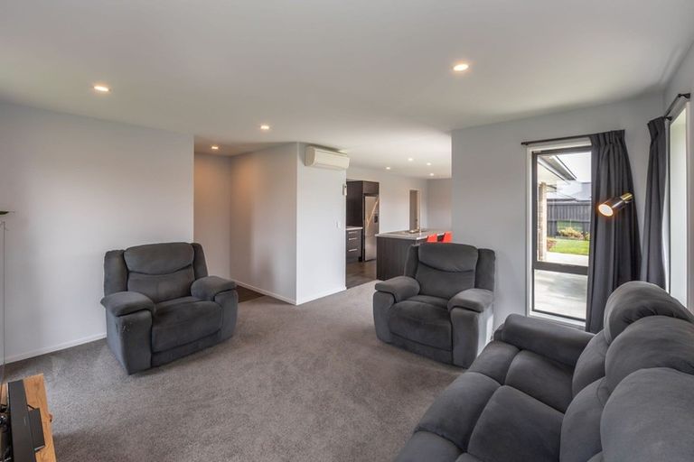 Photo of property in 6 Nicolau Avenue, Rolleston, 7615