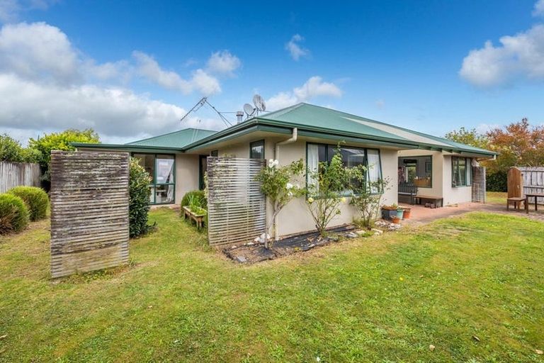 Photo of property in 7 Grasmere Court, Huntington, Hamilton, 3210