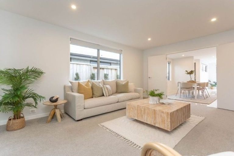Photo of property in 4 Rotomanu Place, Pyes Pa, Tauranga, 3112