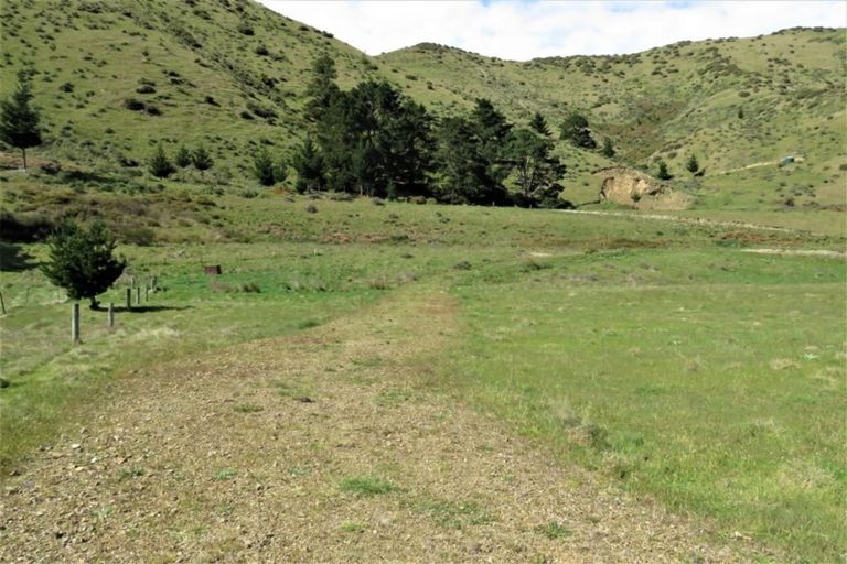 Photo of property in 596 Hurunui Bluff Road, Hurunui, Hawarden, 7385