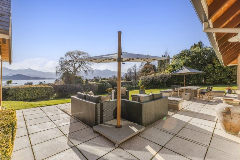 Photo of property in 186 Beacon Point Road, Wanaka, 9305