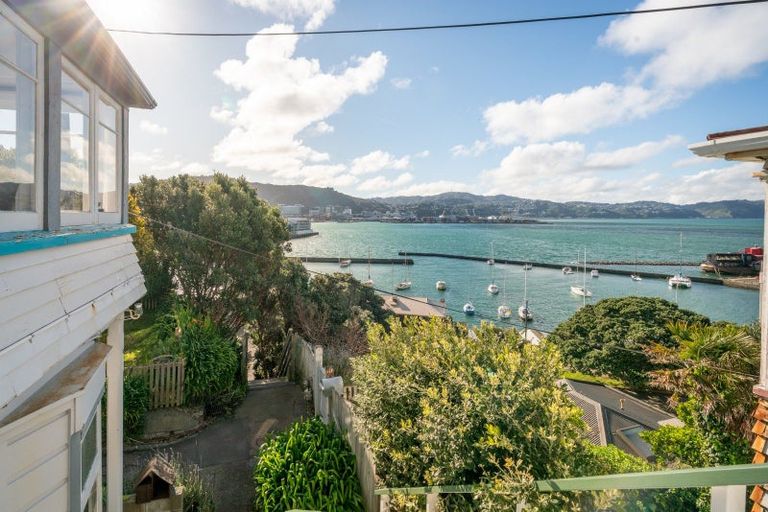 Photo of property in 14 Prince Street, Mount Victoria, Wellington, 6011