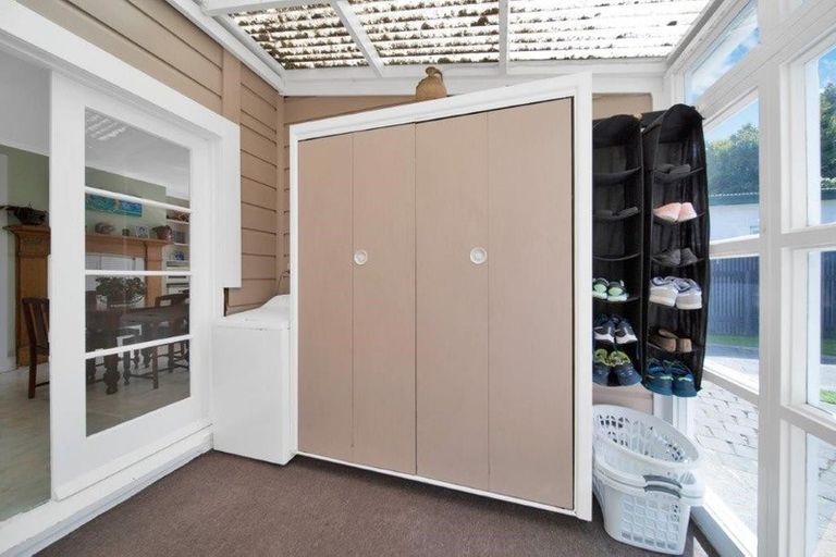 Photo of property in 30 Collins Street, Hawera, 4610