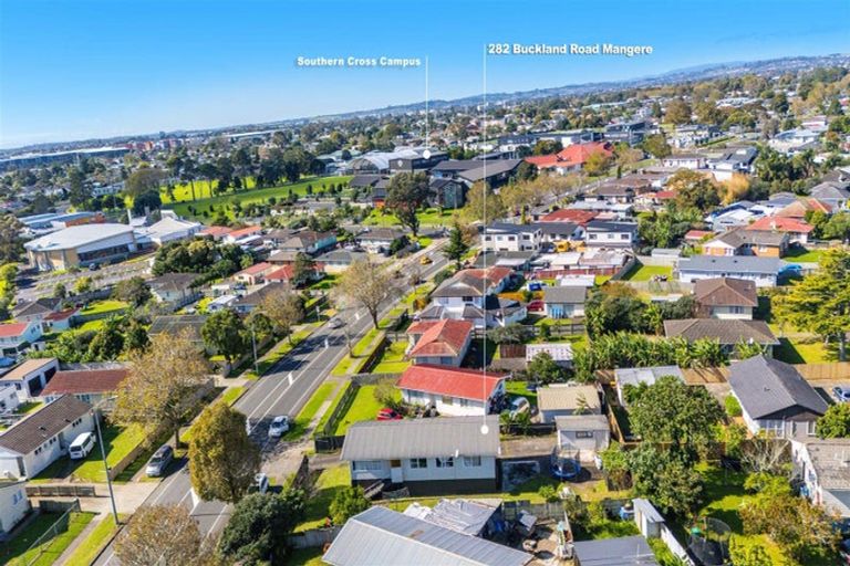 Photo of property in 282 Buckland Road, Mangere East, Auckland, 2024
