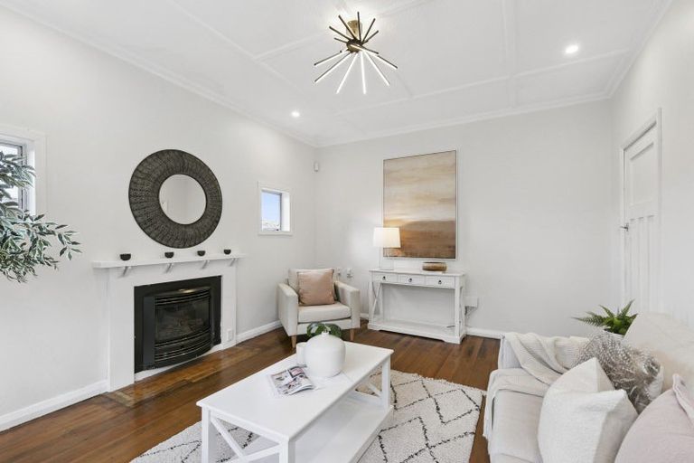 Photo of property in 92 Wexford Road, Miramar, Wellington, 6022