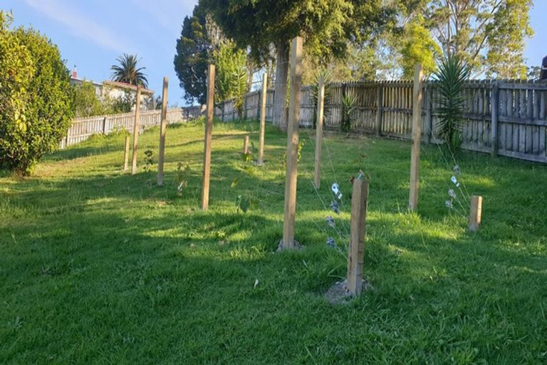 Photo of property in 14 Church Street, Kawakawa, 0210
