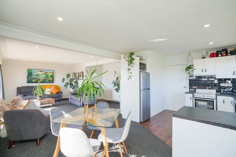 Photo of property in 6 Oteramika Road, Rockdale, Invercargill, 9812
