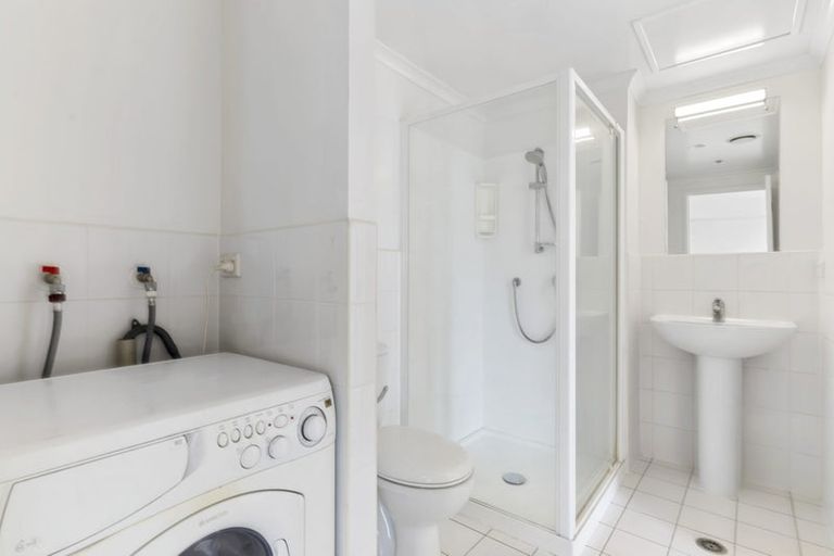 Photo of property in 5j/18 Ronwood Avenue, Manukau, Auckland, 2104