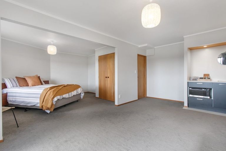 Photo of property in 31b Moffat Road, Red Beach, 0932