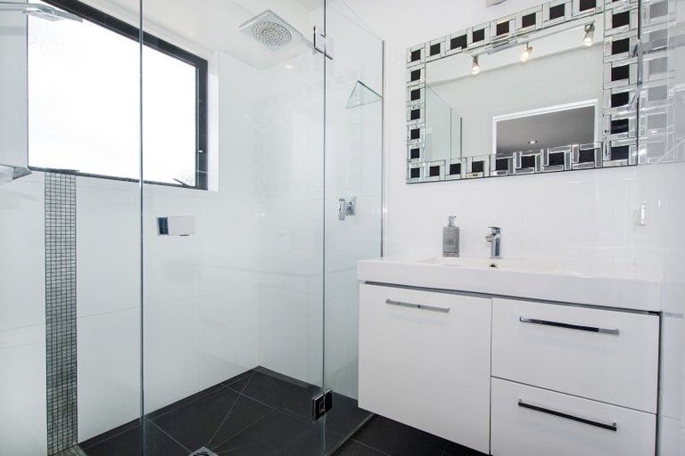 Photo of property in 16 North Crest Drive, Onerahi, Whangarei, 0110