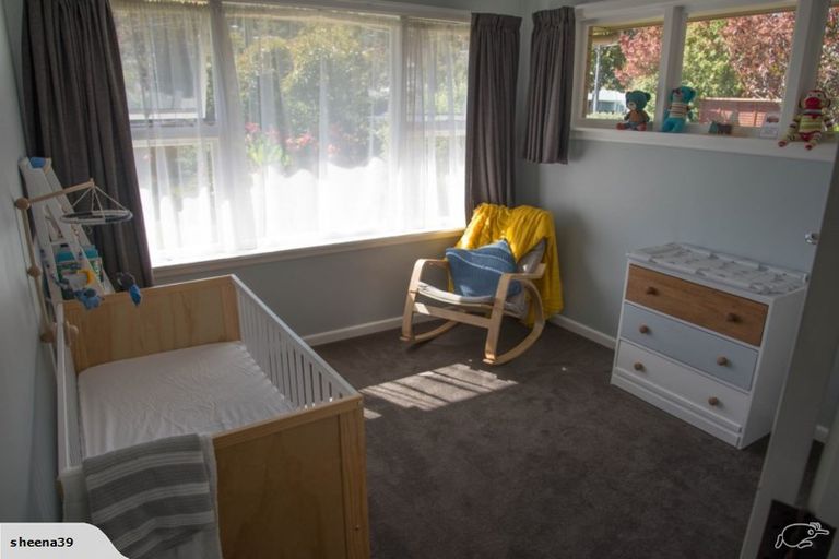 Photo of property in 16 Lascelles Street, Saint Martins, Christchurch, 8022