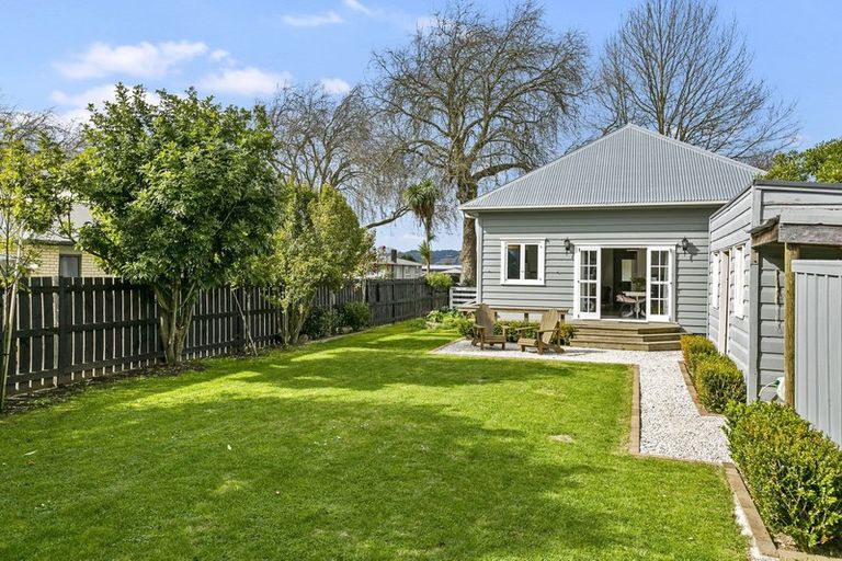 Photo of property in 56 Hall Street, Cambridge, 3434